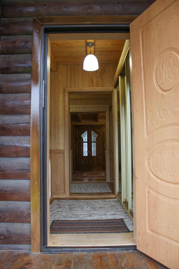 чорногірський вітер Lodge *