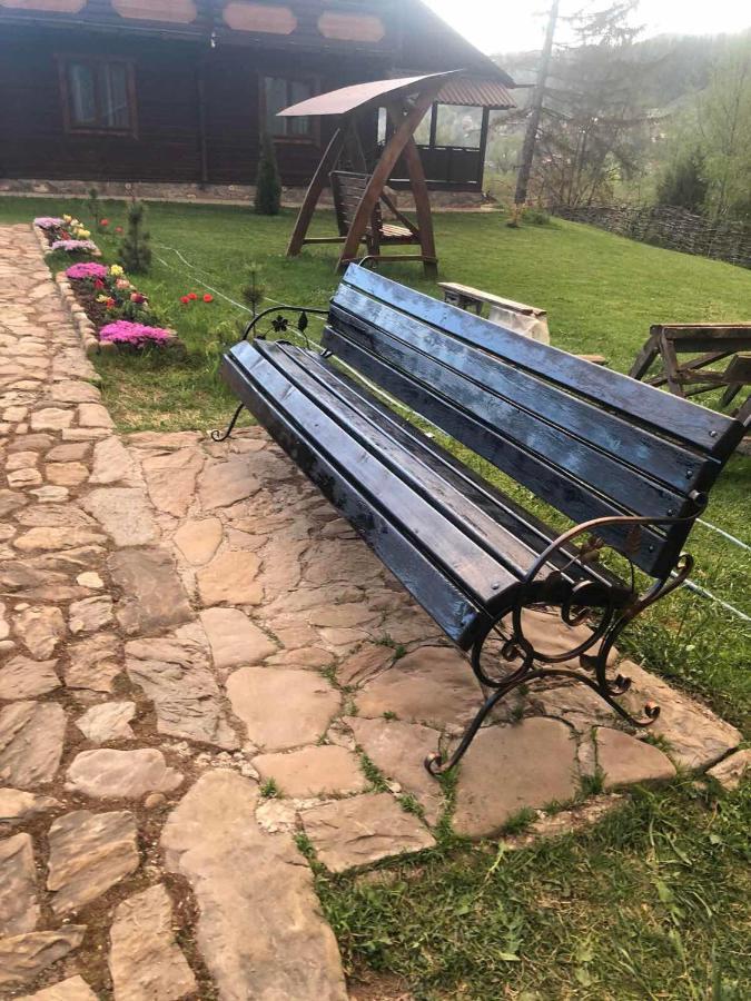 Lodge чорногірський вітер